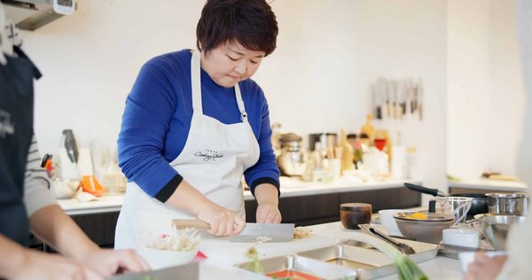 Quels sont les avantages des couteaux japonais en cuisine ?
