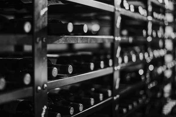 Optimiser l'espace de cuisine avec une cave à vin Climadiff encastrable